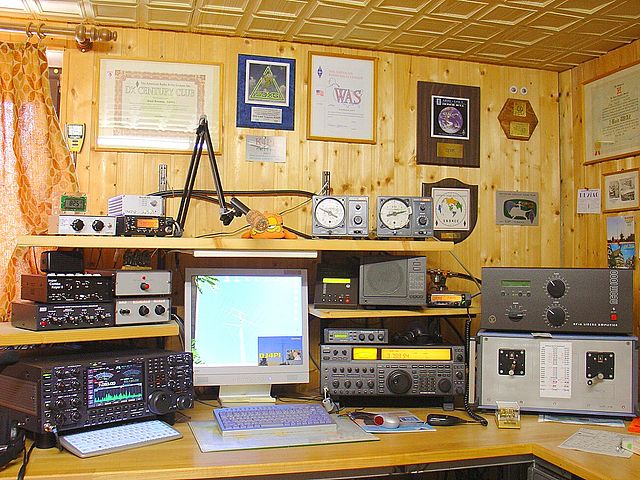 Build A Ham Radio